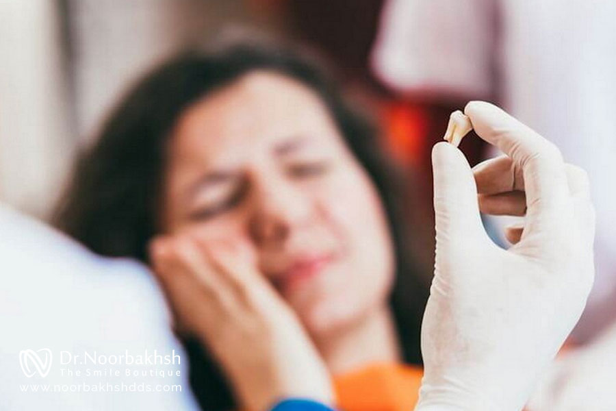 راههای پیشگیری از عوارض نکشیدن دندان عقل